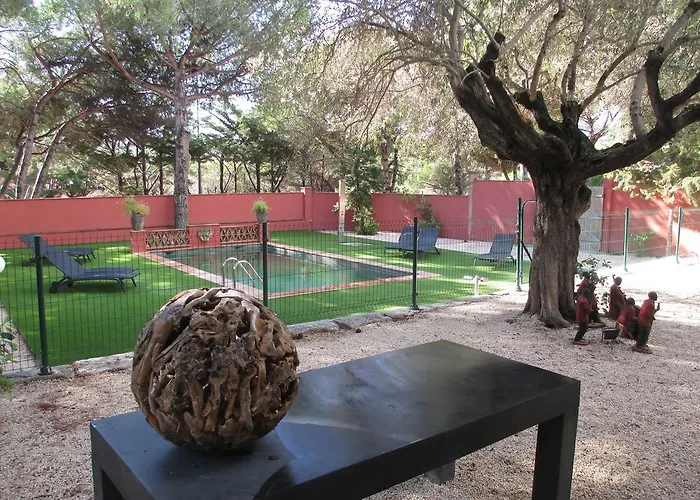 Cote D'asoet Ξενοδοχείο με διαμερίσματα Σαιντ-Μαξίμ